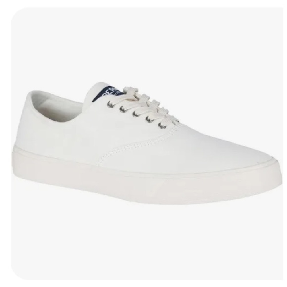NEW IN BOX Sperry Captain’s CVO white canvas sneakers